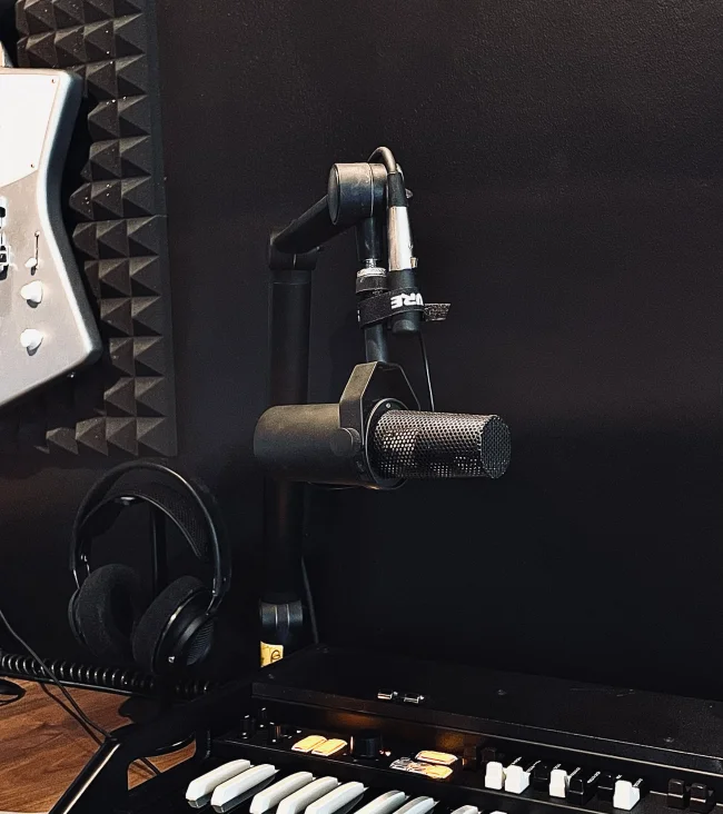 HyperX DuoCast RGB USB Microphone - us.MaxGaming.com