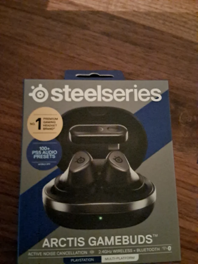 SteelSeries Arctis GameBuds - Black - us.MaxGaming.com