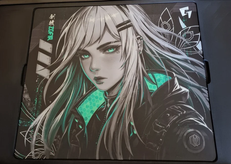 GLSSWRKS Zane Glass Mousepad - Limited Edition - us.MaxGaming.com