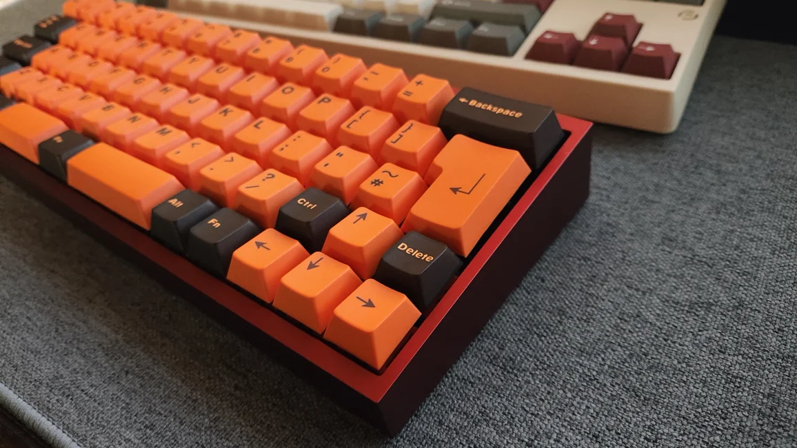 KBDfans TOFU60 Redux - Acrylic - MaxGaming.com
