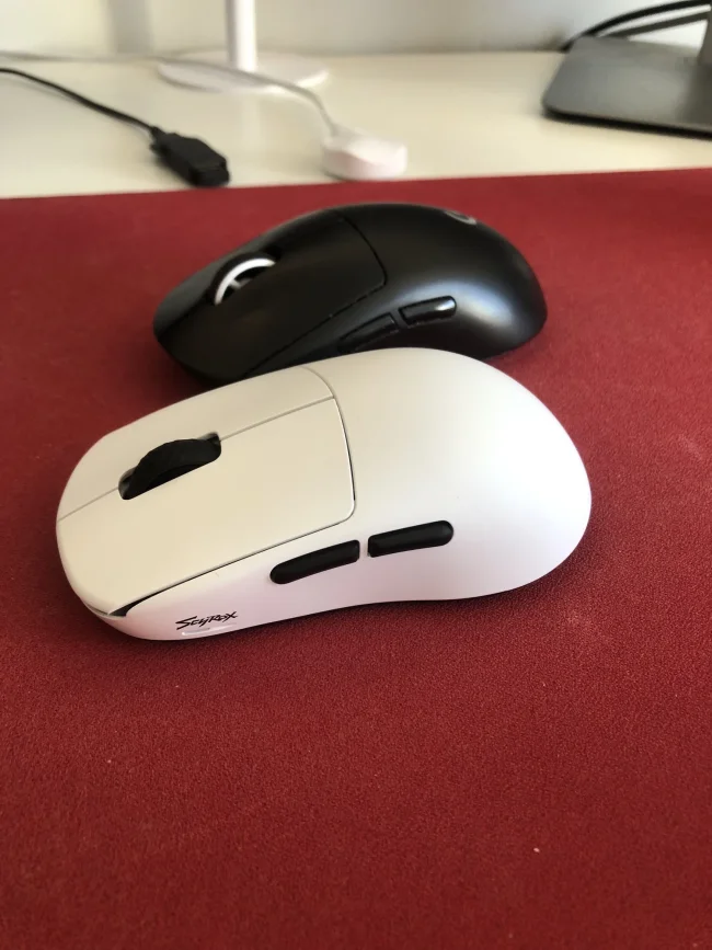 Scyrox V6 Wireless 8K Superlight Gaming Mouse - White - us