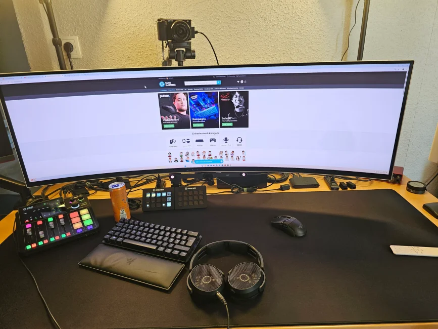Hachiware Dream Glass Mousepad - us.MaxGaming.com