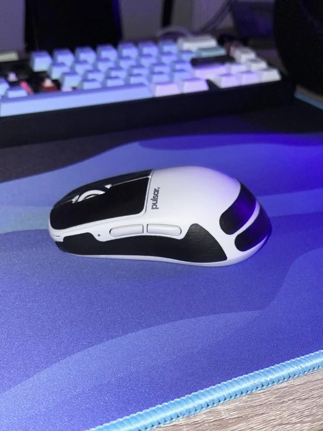 Pulsar ZywOo the Chosen Mouse Mini - White - us.MaxGaming.com