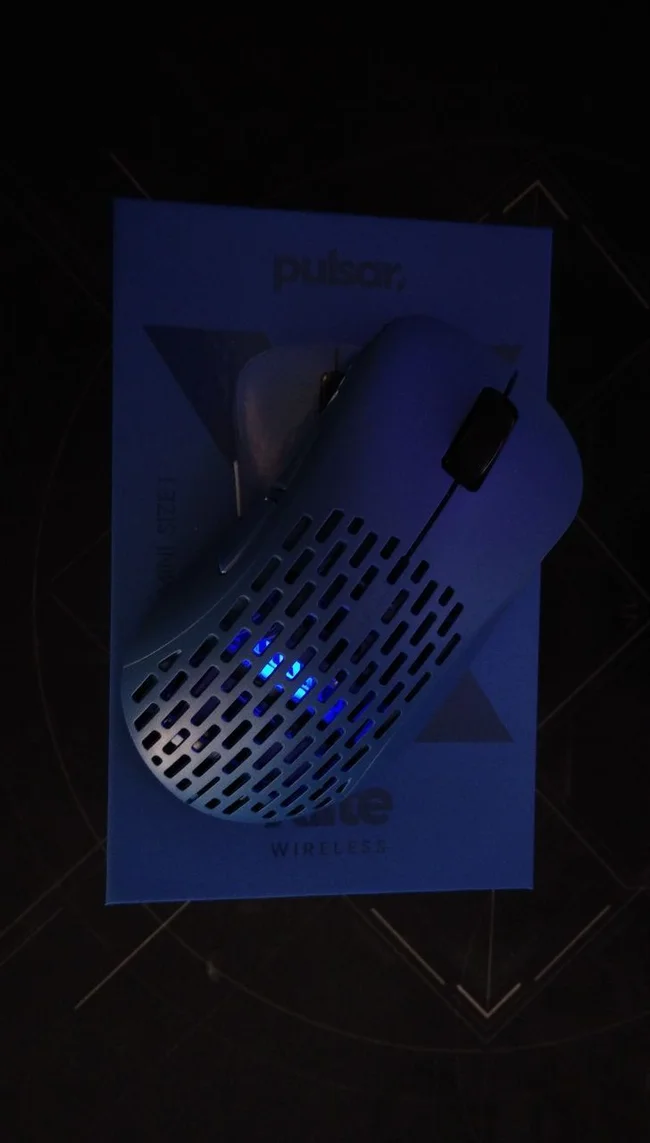 Pulsar Xlite Wireless v2 Mini Superglide Gaming Mouse - MxG