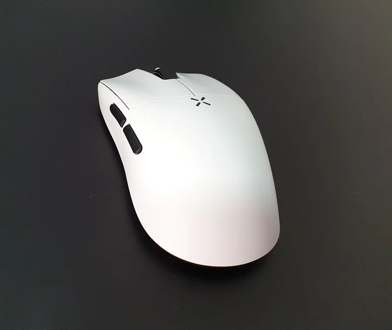 Endgame Gear OP1w 4K Wireless Gaming Mouse - White - us.MaxGaming.com