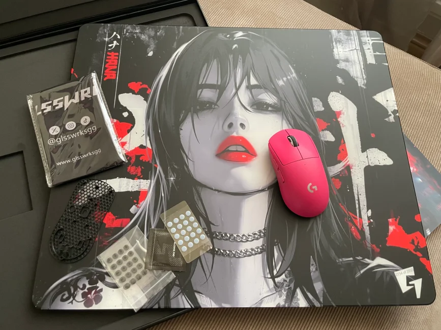 GLSSWRKS Hana Glass Mousepad - Limited Edition - us.MaxGaming.com