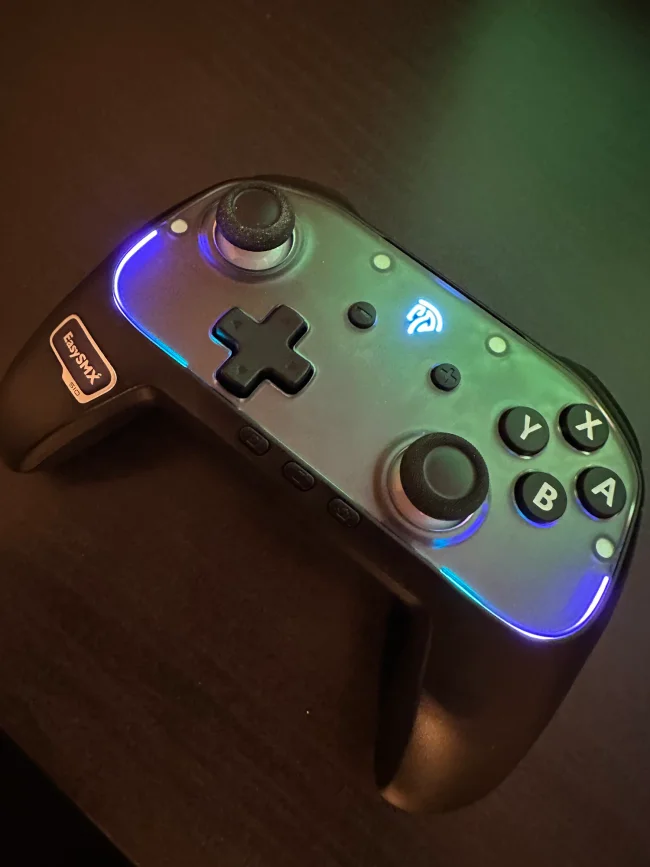 ZD Ultimate Legend Wireless Controller - White - us.MaxGaming.com