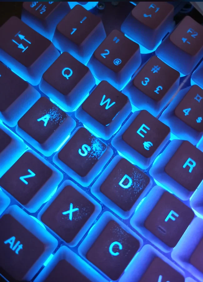 Wooting UwU RGB - us.MaxGaming.com