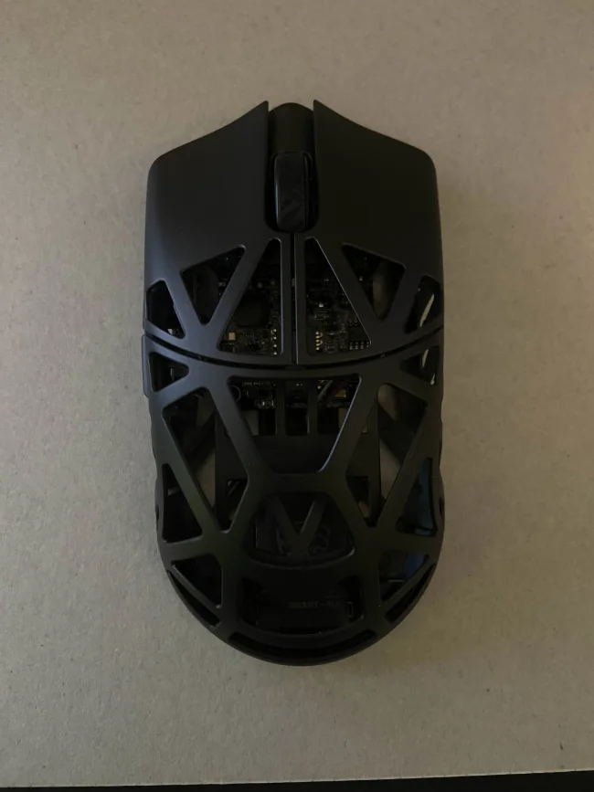 WLMouse Beast X Pro - Black [Omron Opticals] - Solid Sides - us