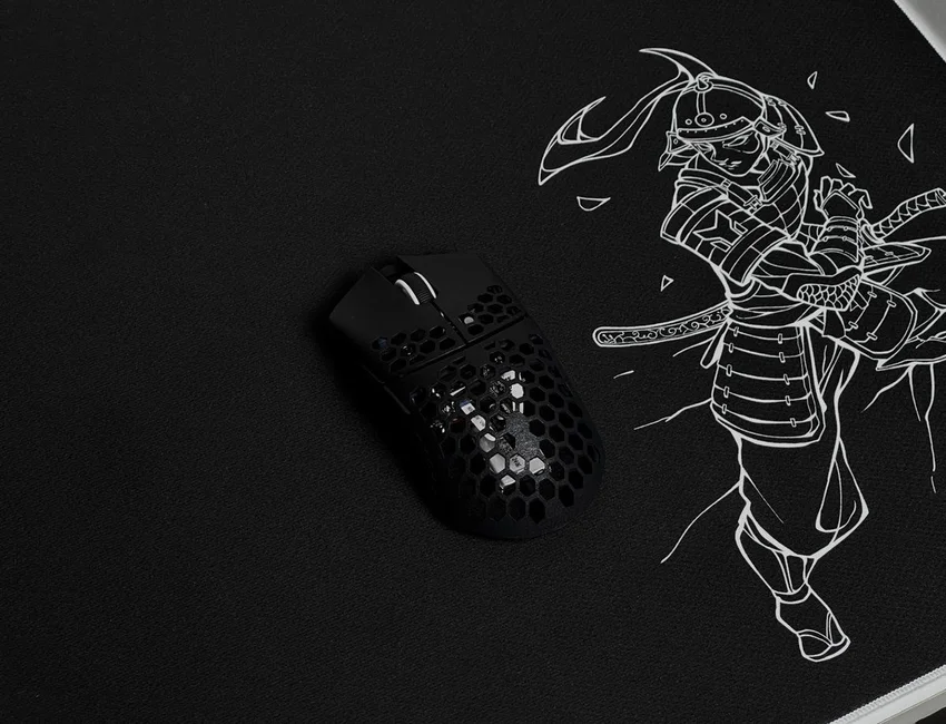 Kurosun Shogun - Premium Mousepad - us.MaxGaming.com