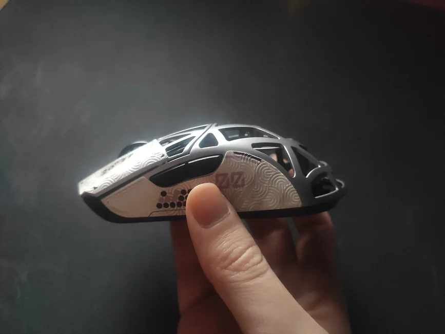 Pulsar Pro Series Susanto-X Medium Gaming Mouse - us.MaxGaming.com