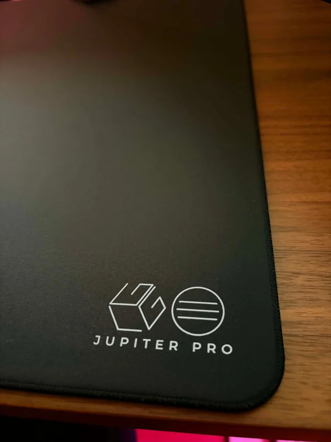 Tekkusai The Guardian Glass Mousepad - Limited Edition - us