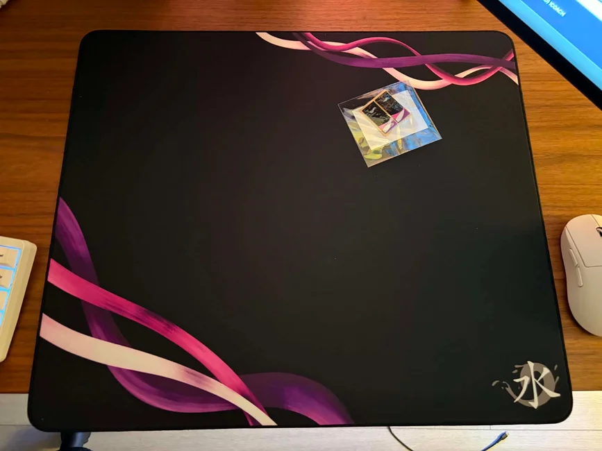 Pulsar Pro Series Meiy Glass Mouse Pad - MaxGaming.com