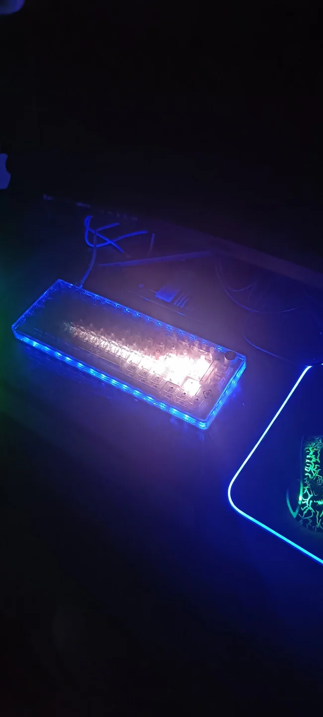 Wooting UwU RGB - Tikken Light - us.MaxGaming.com