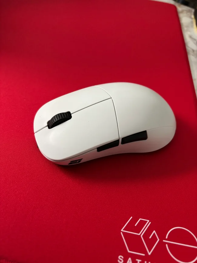 Endgame Gear XM2w 4K - White - us.MaxGaming.com