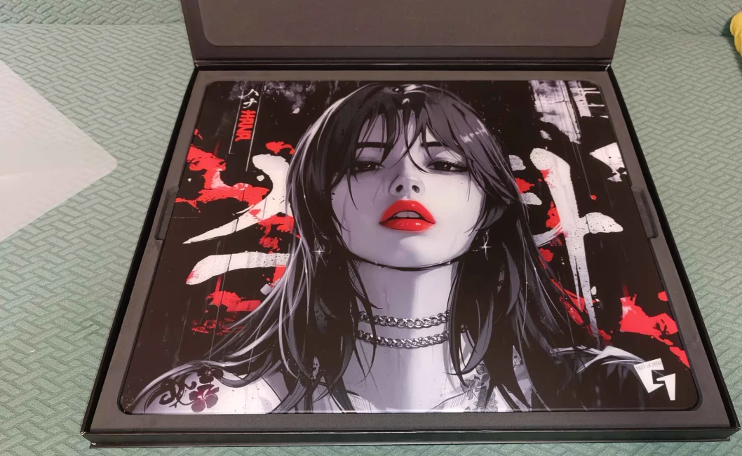 GLSSWRKS Hana Glass Mousepad - Limited Edition - us.MaxGaming.com