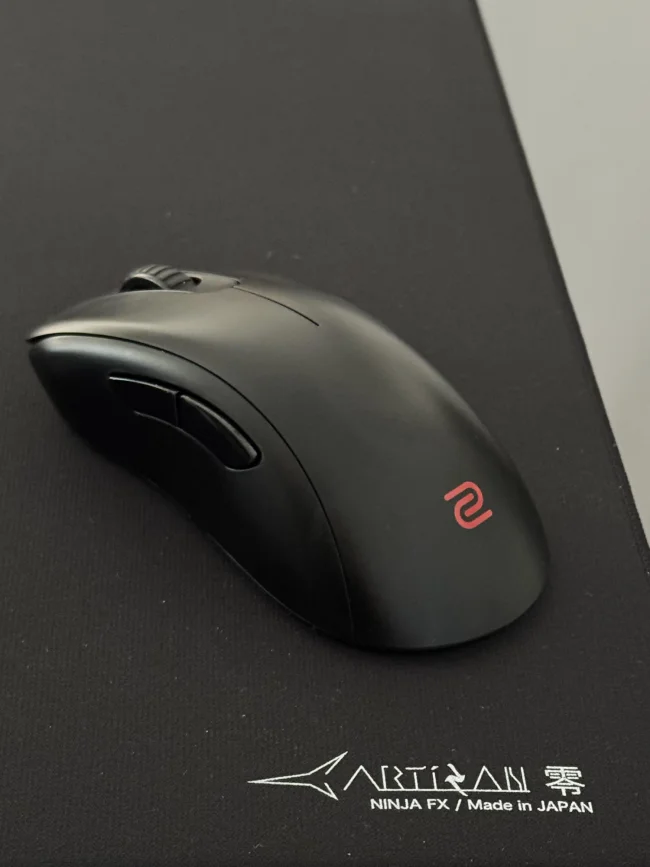 ZOWIE by BenQ EC3-DW 4K Wireless Gaming Mouse - Glossy Edition
