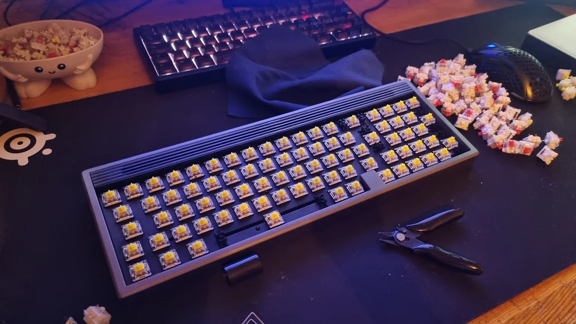 Kailh Choc V2 Low Profile - Blue - us.MaxGaming.com