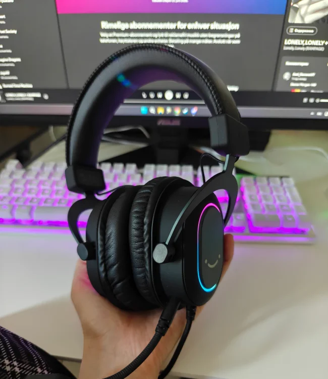 Razer Barracuda X (2022) - Wireless Gaming Headset - Mercury - us
