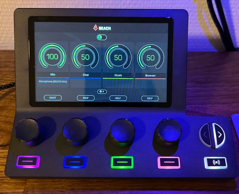 Fifine AmpliGame SC8 Audio Mixer - White - us.MaxGaming.com