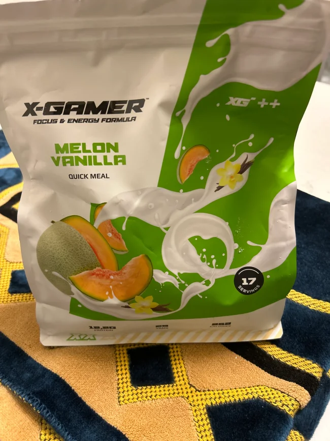 Quick Meal Cookies N' Cream (17 Servings / 1190g) – X-Zero Energy